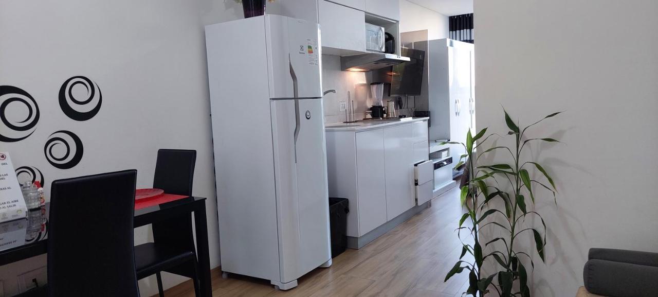 Bamboo Apartamento Monoambiente-Frente A Mall Ventura サンタ・クルス・デ・ラ・シエラ エクステリア 写真